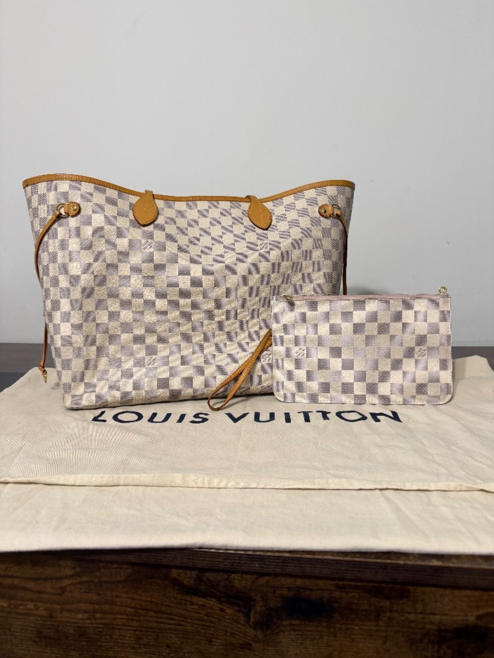Louis Vuitton Neverfull GM Damier Azur with Pouch & Organizer